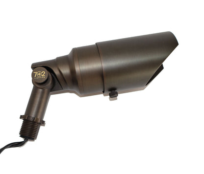 QUEEN Brass Accent Light, Adjustable Shroud • MR16 Drop-in